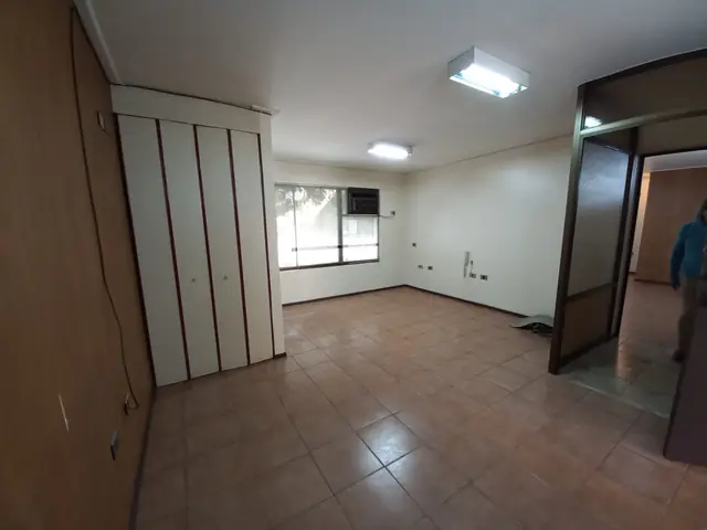 Oficina en arriendo a dos cuadras del centro de Curicó, foto 2