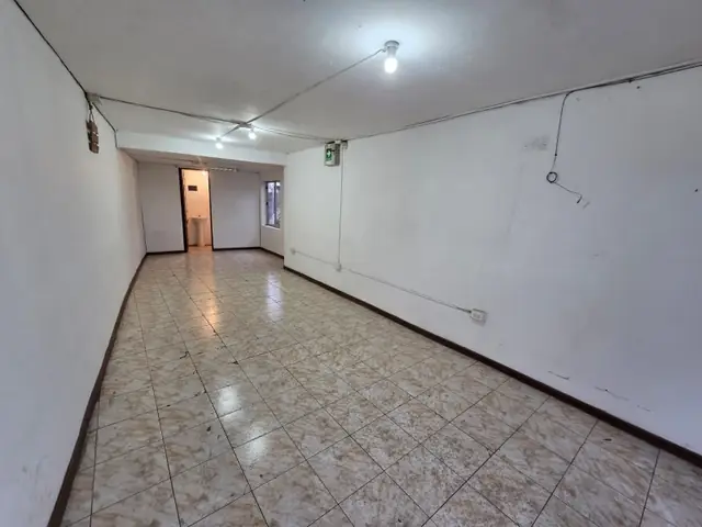 Local comercial en arriendo en calle Quechereguas, Molina, foto 1